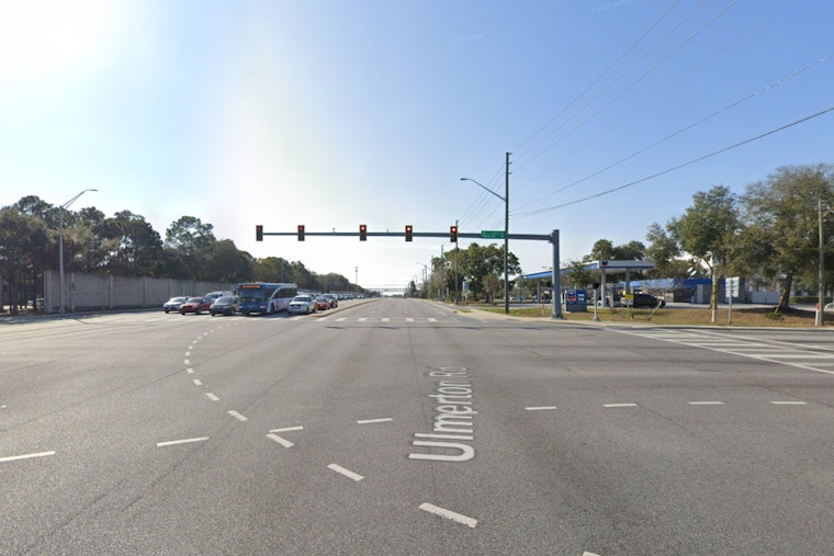 St. Petersburg Man Fatally Struck by Vehicle While Crossing Highway Intersection in Pinellas Park