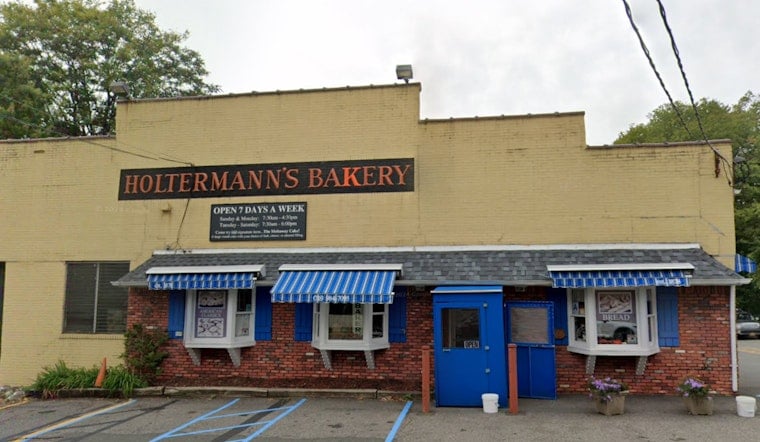 Staten Island Bakery Clarifies Whoopi Goldberg's Denied Cake Order Was Due to Technical Woes, Not Politics
