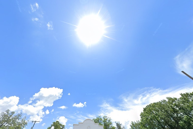 Sunny Days Ahead, Tampa Greeted by Gentle Winds and Temperate Highs