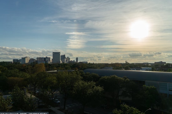 Sunny Game Day Expected in Houston as Fall Cold Front Brings Relief from Warm Spell