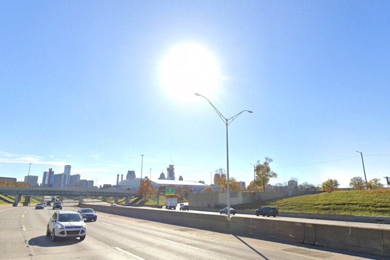 Sunny Skies and Seasonable Temperatures Grace Detroit, Showers Expected by Weekend