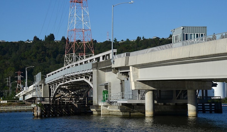 Tacoma's Hylebos Bridge Closed for Traffic Due to Technical Malfunction, City Engineers Scramble to Fix