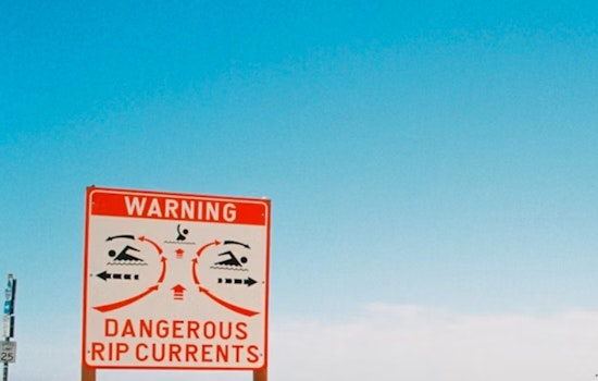 Tampa Bay Area Under High Rip Current Risk Warning as NWS Advises Caution Along Gulf Coast Beaches
