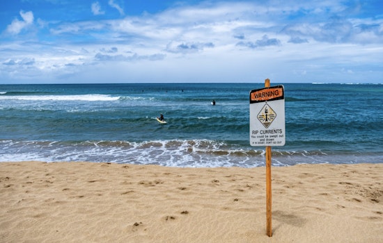 Tampa Residents Warned of High Rip Current Danger Through Friday as NWS Advises Caution on Coastal Beaches