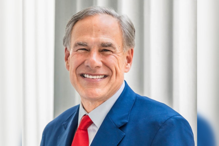 Texas Governor Abbott and U.S. Border Czar Homan Serve Thanksgiving Meal to Troops, Push for Strict Border Enforcement