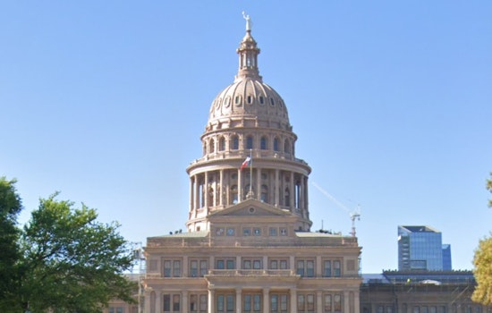 Texas Governor Abbott Orders State Entities to Withdraw Investments from China, Citing Security Concerns
