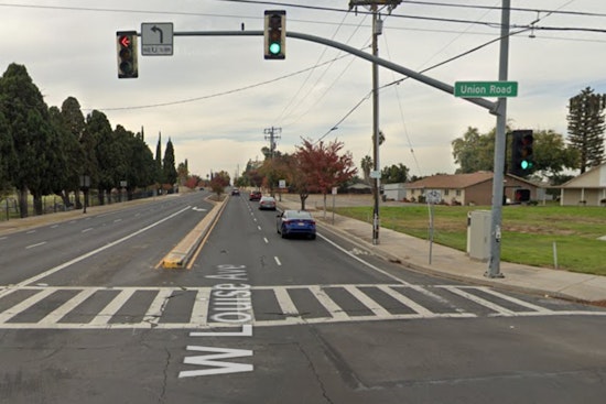 Tracy Man Seriously Injured, Dog Missing After Rollover Crash in Manteca on Thanksgiving Day