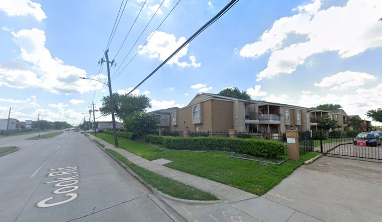 Triple Fatal Shooting at Houston Apartment Complex Sparks Police Investigation