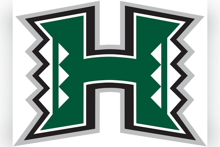 University of Hawaii's Hot Streak Cooled by No. 10 North Carolina Despite Home Advantage in Honolulu