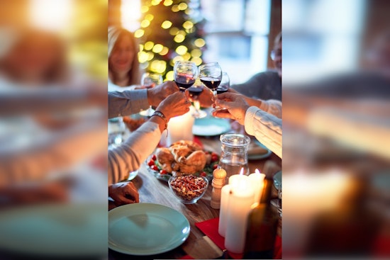University of Minnesota Expert Offers Strategies for Reducing Holiday Stress and Enhancing Well-being