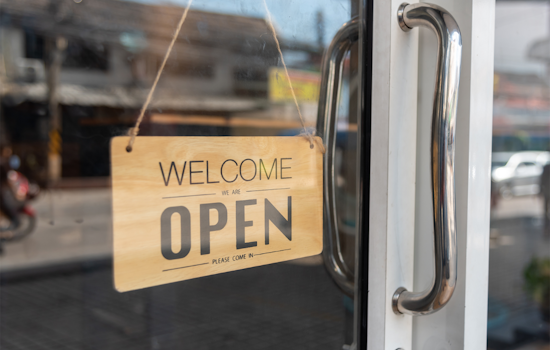 Upper Arlington and Neighbors Join Forces to Support Local Businesses on Small Business Saturday