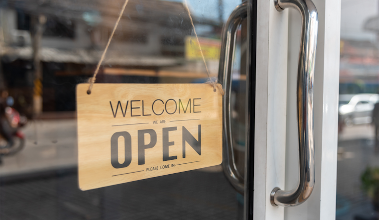 Upper Arlington and Neighbors Join Forces to Support Local Businesses on Small Business Saturday