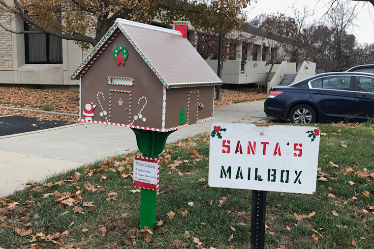 Upper Arlington Ushers in the Holidays with Festive Events, Santa's Mailbox and Winter Festival
