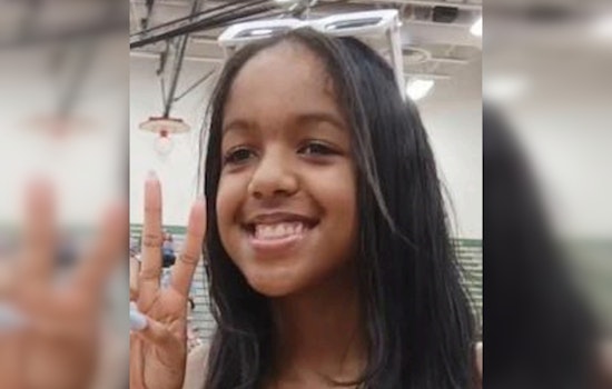 Urgent Search for Missing 14-Year-Old Mia Henry in Chicago; Police Seek Public's Help
