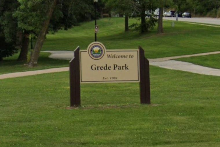 Waukesha Remembers, Community Unveils Memorial 3 Years After Parade Tragedy