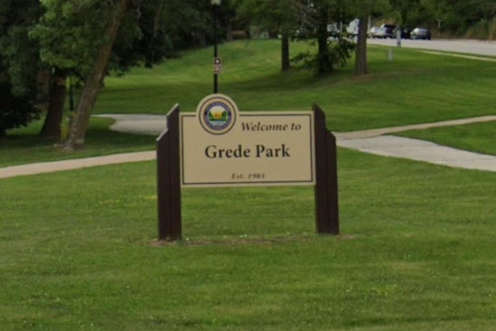 Waukesha Remembers, Community Unveils Memorial 3 Years After Parade Tragedy