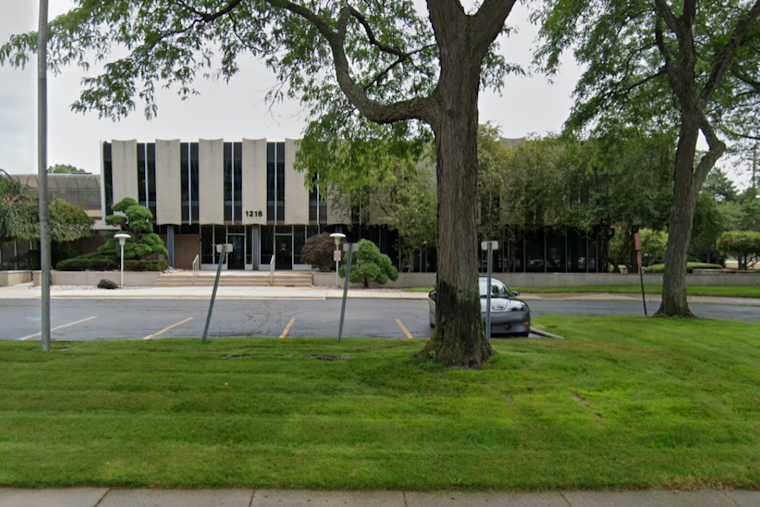 Wayne-Westland Teachers and District Officials Enter Mediation as Contract Talks Continue