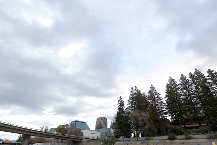 Weather Warnings Issued in Northern California Amid Potent Atmospheric River, Sacramento Braces for Disruptions
