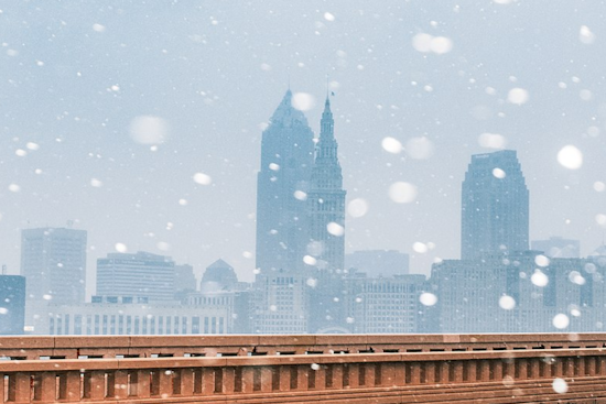 Winter Weather Advisory: Cleveland Braces for Season's First Snow, Gale Watch Issued for Lake Erie Mariners