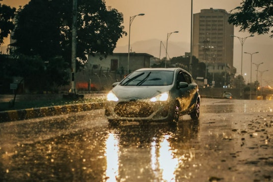 Milwaukee Forecasts Rain, Thunderstorms, and Possible Isolated Severe Storm