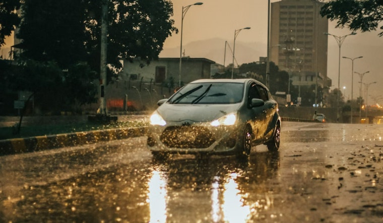 Milwaukee Forecasts Rain, Thunderstorms, and Possible Isolated Severe Storm