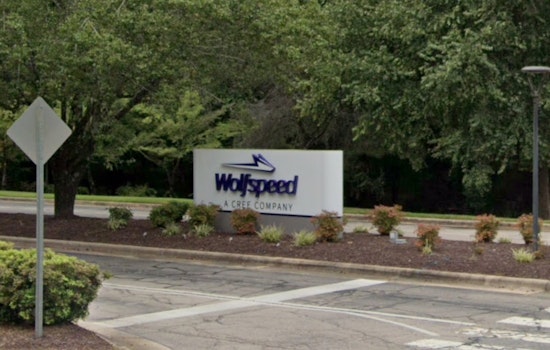 Wolfspeed CEO Gregg Lowe Steps Down, Company Seeks Successor Amid Strategic Refocus