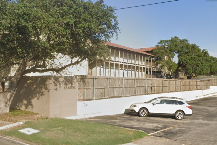 Woman Dead, Man Critical After Suspected Murder-Suicide at San Antonio Condominiums