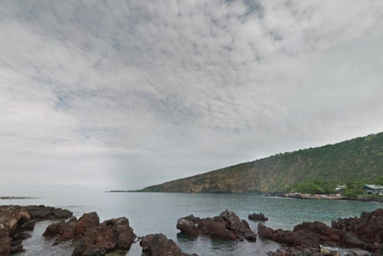 Woman Dies After Possible Drowning in Kealakekua Bay with Hawai‘i Island Police Investigating