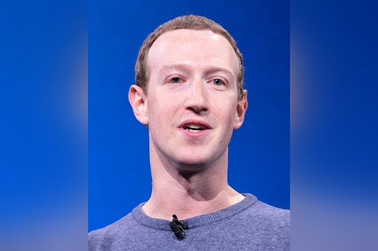 Zuckerberg's Mar-a-Lago Mingle: Meta CEO and Trump Break Bread Amidst Tech and Politics Tangle