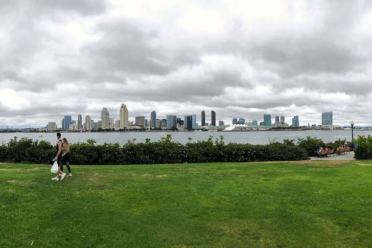 Southern California Braces for Dense Fog and Chilly Winds During Christmas Festivities