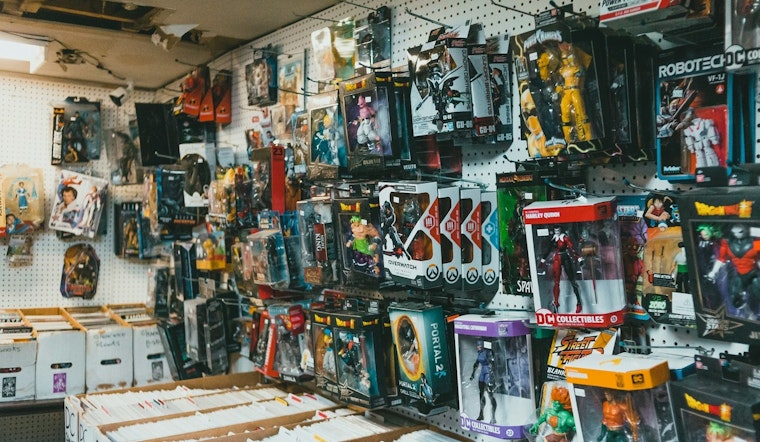 100 Black Men of Chicago Marks 30th Anniversary with Successful Annual Toy Drive in Chicago, Aiding Children and Families in Need
