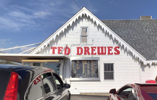 6 Hospitalized After Hit-and-Run Outside Ted Drewes in South St. Louis; Suspect in Custody