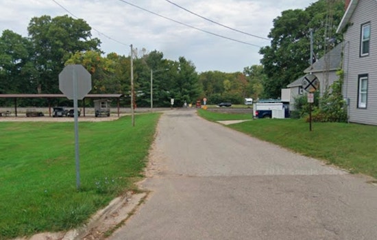 Adult Fatality and Three Children Injured as Train Collides with Car in Coloma