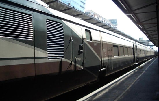 Amtrak Service Between New York City and Philadelphia Faces Delays Due to Downed Wires, Disrupting Holiday Travel Plans