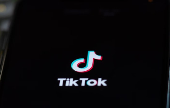 Arizona Businesses Face Uncertainty as TikTok Ban Decision Nears, Affecting Local Economy and Jobs