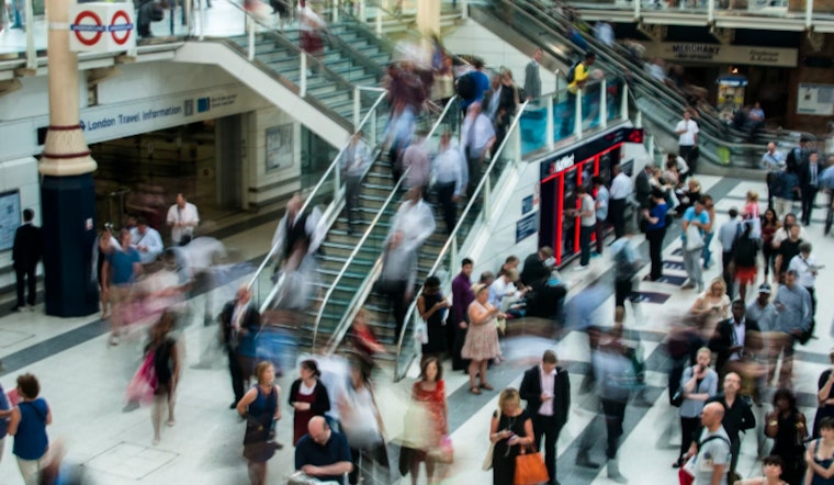 Arizona's Population Climbs to 7.6 Million Amid Economic Growth and Cooling Inflation in Phoenix