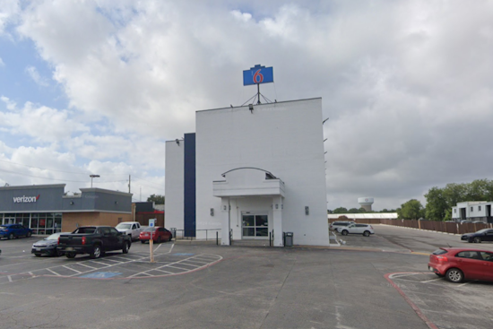 Arlington Police Fatally Shoot Knife-Wielding Man at Motel 6 After Reports of a Disturbance