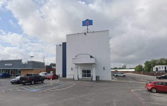 Arlington Police Fatally Shoot Knife-Wielding Man at Motel 6 After Reports of a Disturbance