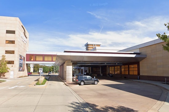 Armed Robberies at Rivers Casino in Des Plaines, Suspects Sought