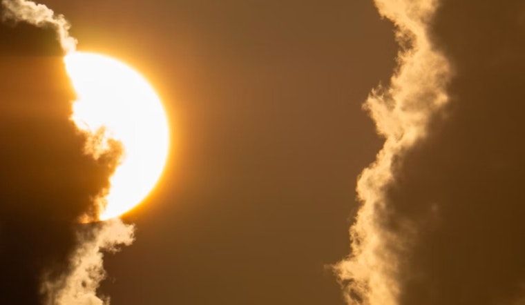 Atlanta Braces for Holiday Weather Whiplash with Sunny Skies Chilly Winds and Rain on the Horizon