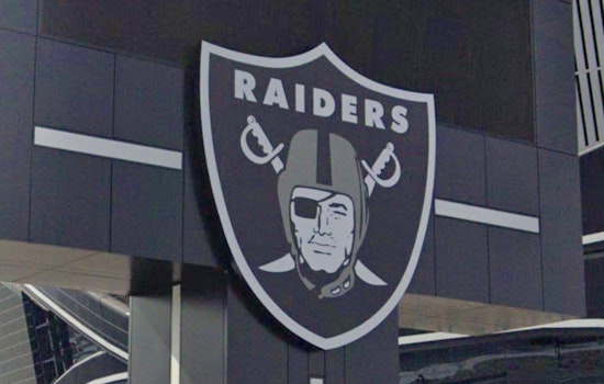 Atlanta Falcons Edge Out Las Vegas Raiders in Low-Scoring Affair, Keeping Playoff Hopes Alive