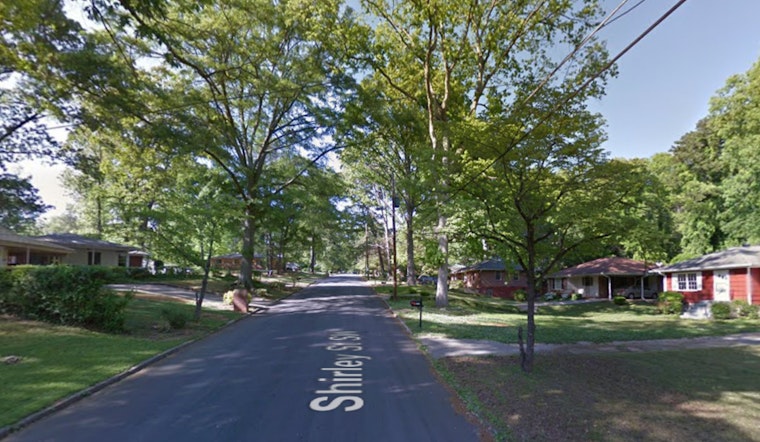 Atlanta Police Investigate Daylight Shooting on Shirley St; 20-Year-Old Hospitalized, Gunman At Large