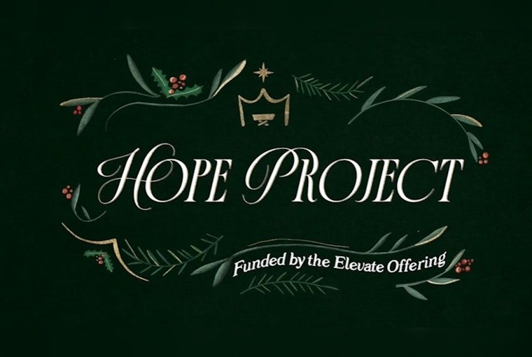 Atlanta Police Spread Holiday Cheer with 'The Hope Project' Gift Giveaway During Traffic Stops