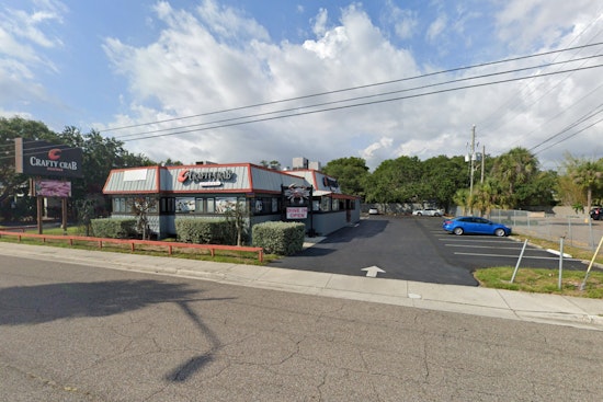 Attempted Carjacking in St. Petersburg Thwarted as Driver Shoots Suspect Outside Crafty Crab Restaurant