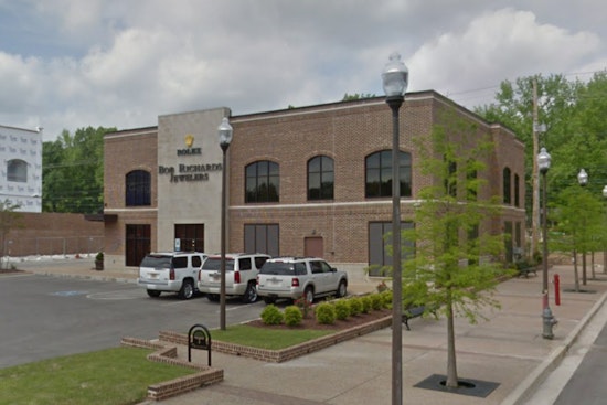 Attempted Robbery at Germantown Jewelry Store Leads to Shootout, One Suspect Wounded and Detained