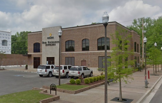 Attempted Robbery at Germantown Jewelry Store Leads to Shootout, One Suspect Wounded and Detained