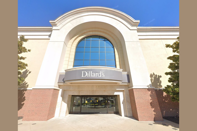 Authorities Hunt for Quartet Suspected in Daylight Handbag Heist at Fairview's Dillard's