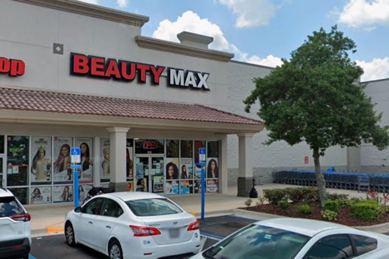 Beauty Max Employee Fatally Struck by Shoplifters' Vehicle in Jacksonville Hit-and-Run