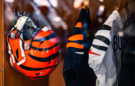 Bengals Keep Playoff Hopes Alive with Overtime Victory Against Broncos in Cincinnati