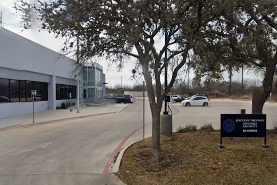 Bexar County Deputies Fatally Shoot Two Pit Bulls During Eviction at Tuscany Park Apartments